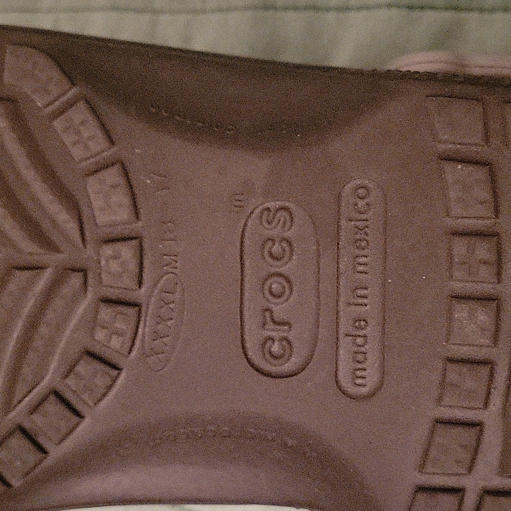 Men's NFL Raider Crocs - Picture 4 of 5